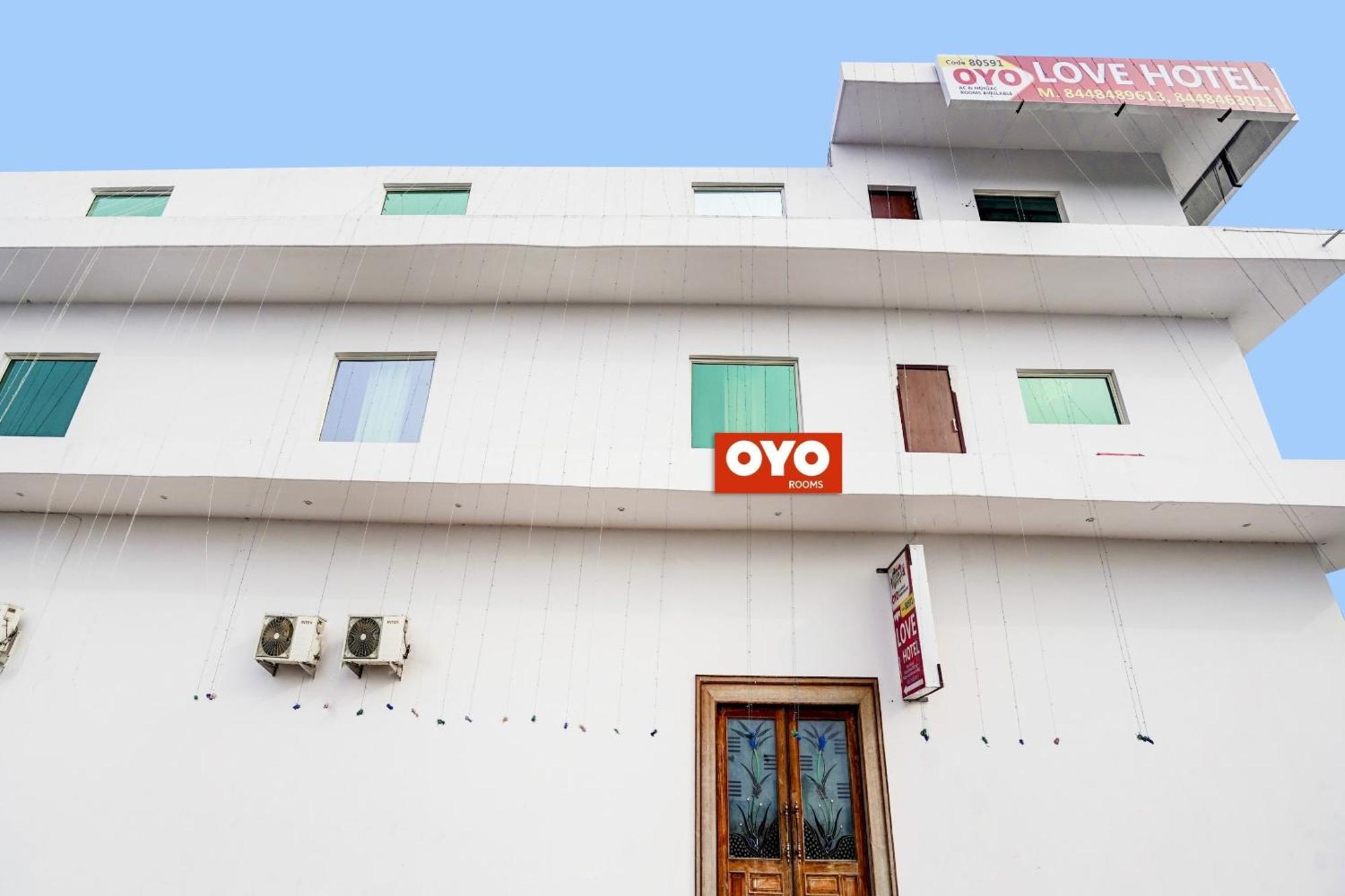 Collection O Love Garden Hotel Ghaziabad Bagian luar foto