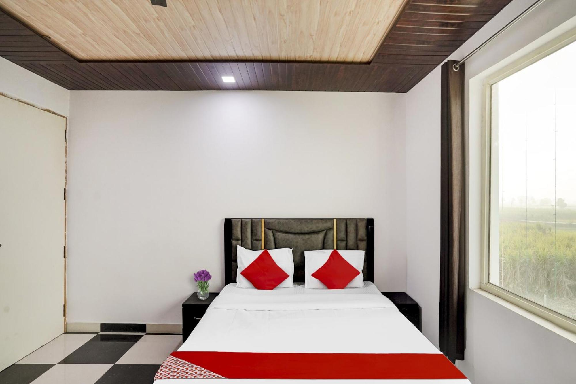 Collection O Love Garden Hotel Ghaziabad Bagian luar foto